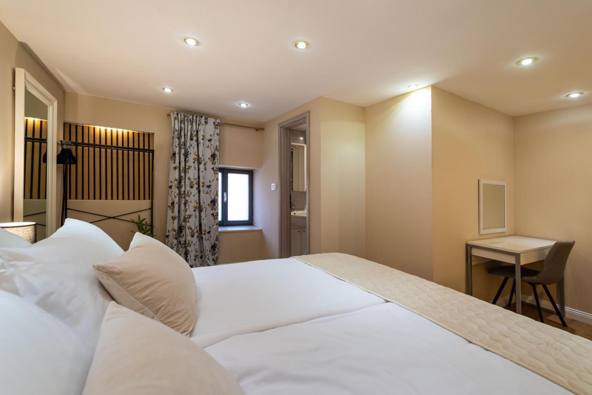 Star Room ซาดาร์ ภายนอก รูปภาพ